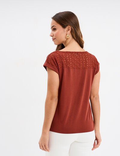 T-shirt col en V dentelle épaules et dos marron cognac femme