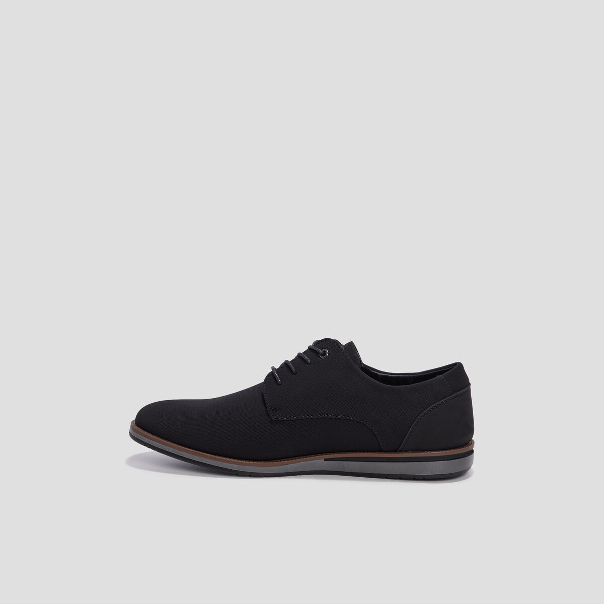 Derbies plates &agrave; lacets noir homme
