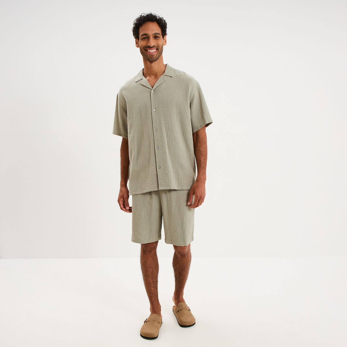 Chemise gaze de coton manches courtes vert clair homme