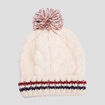 Bonnet tricoté avec pompon et torsades sable garçon