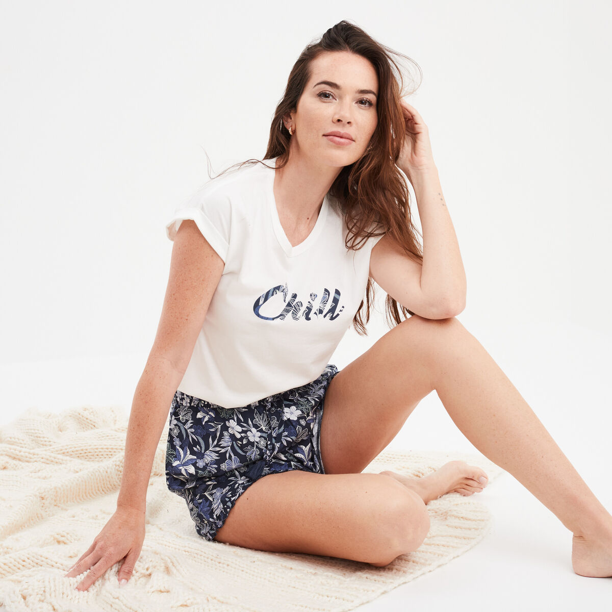 Ensemble pyjama short et t-shirt bleu marine femme