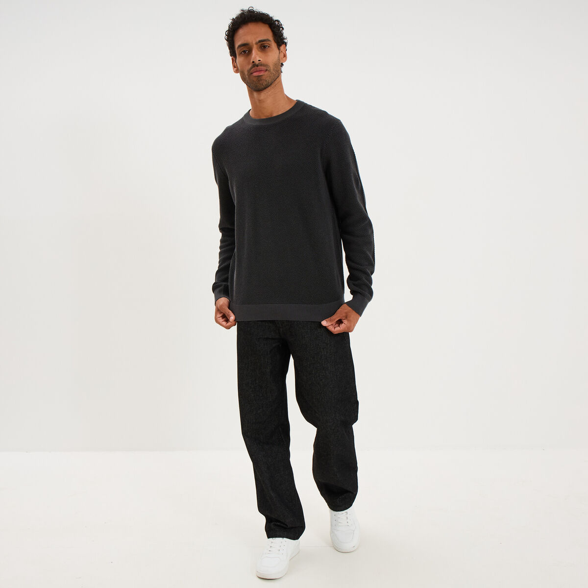 Pull col rond manches longues gris fonc&eacute; homme
