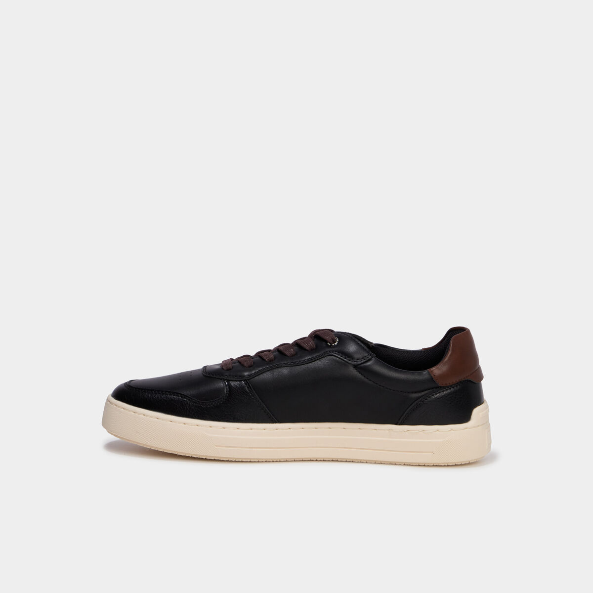 Baskets &agrave; lacets bi-mati&egrave;res noir homme