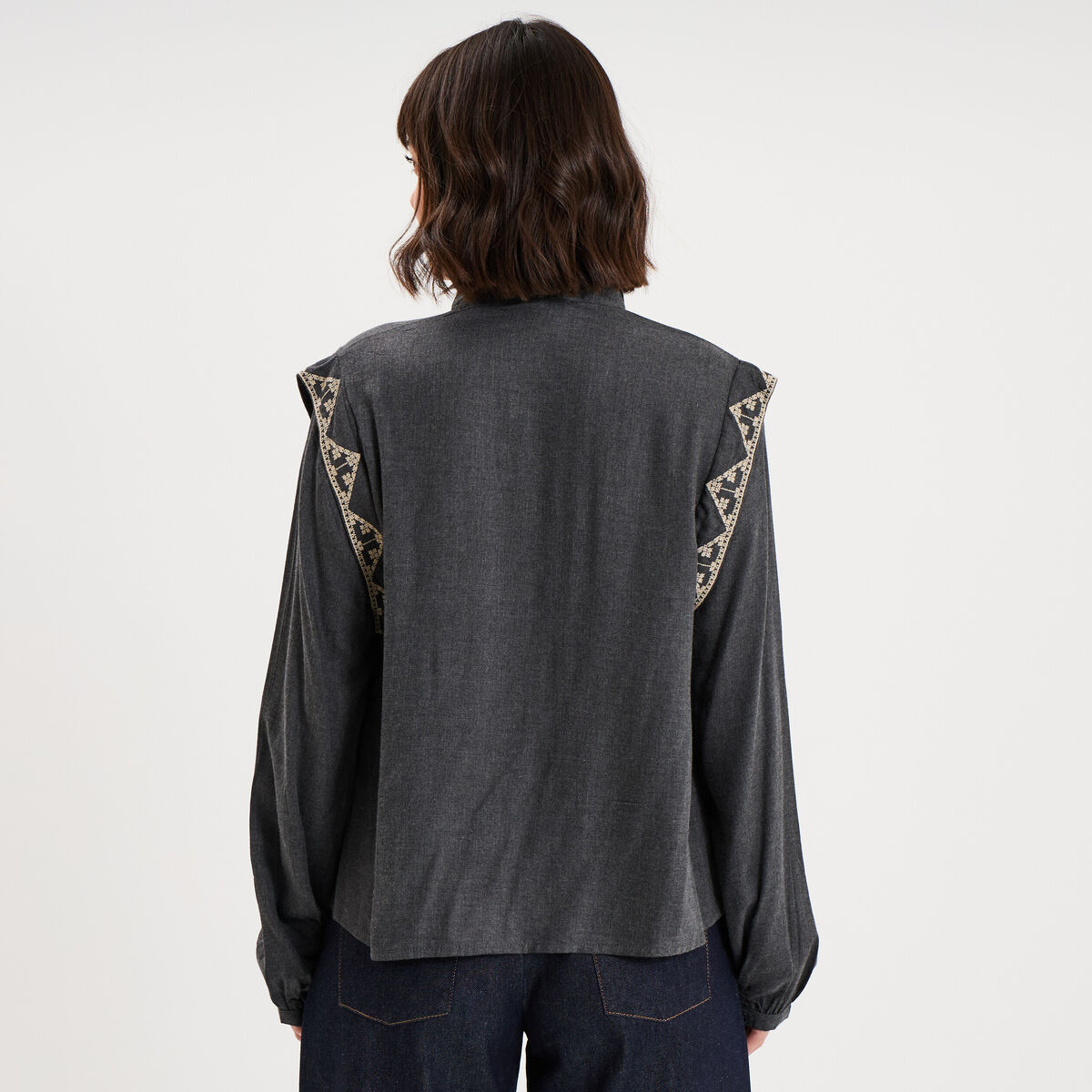 Blouse brod&eacute;e manches longues gris fonc&eacute; femme
