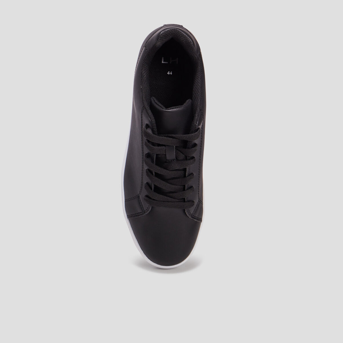 Baskets plates noir homme