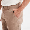 Pantalon chino droit stretch retroussé taupe homme