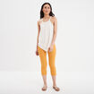 Pantacourt slim 5 poches jaune moutarde femme