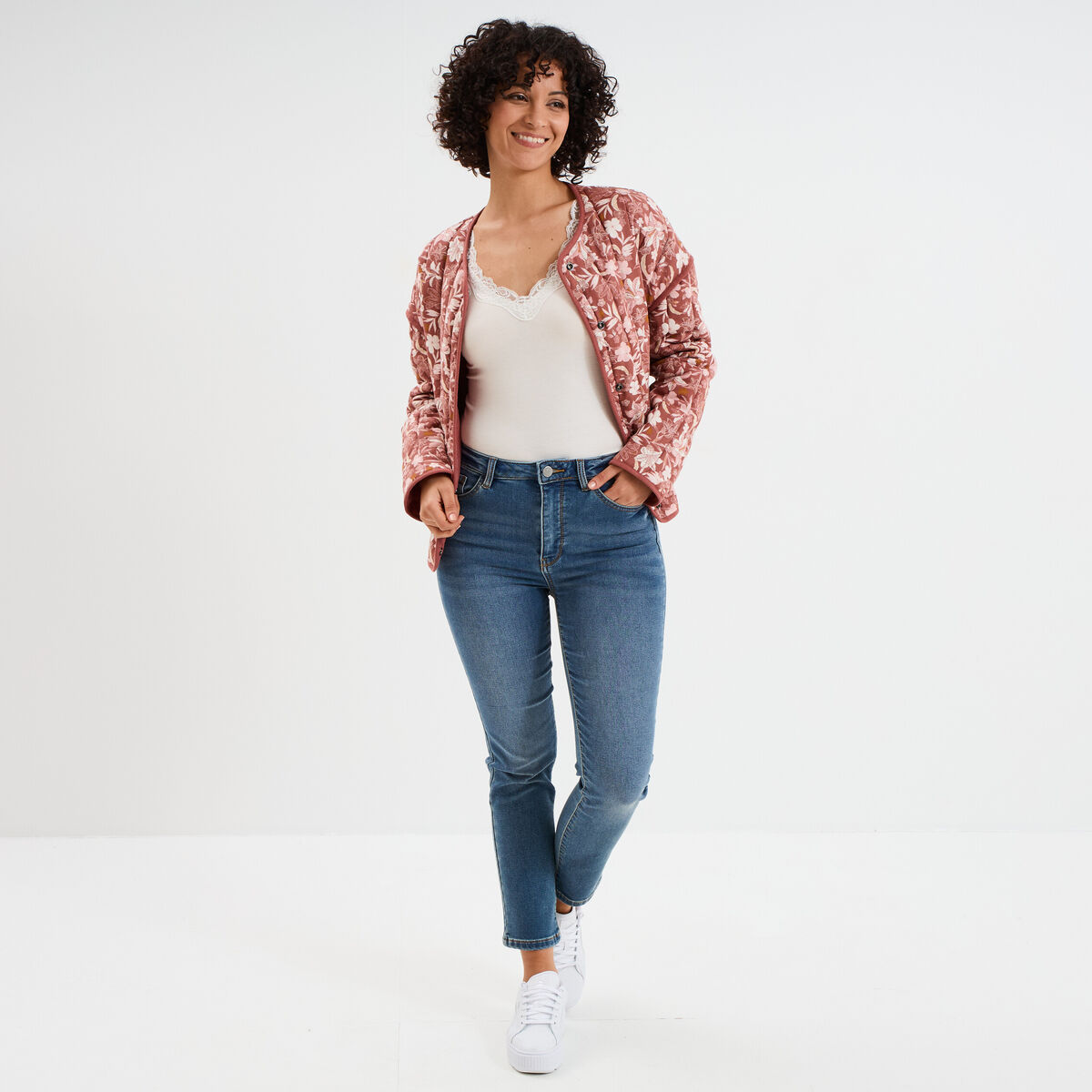 D&eacute;bardeur ajust&eacute; avec dentelle col V blanc femme