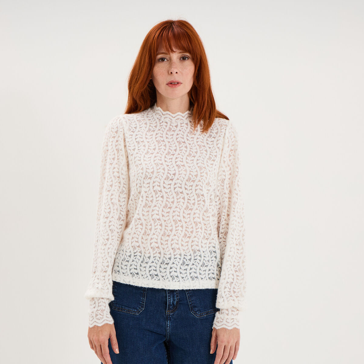 Blouse dentelle col montant blanc femme