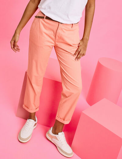 Pantalon chino 7/8&egrave;me ceinture tress&eacute;e orange corail femme