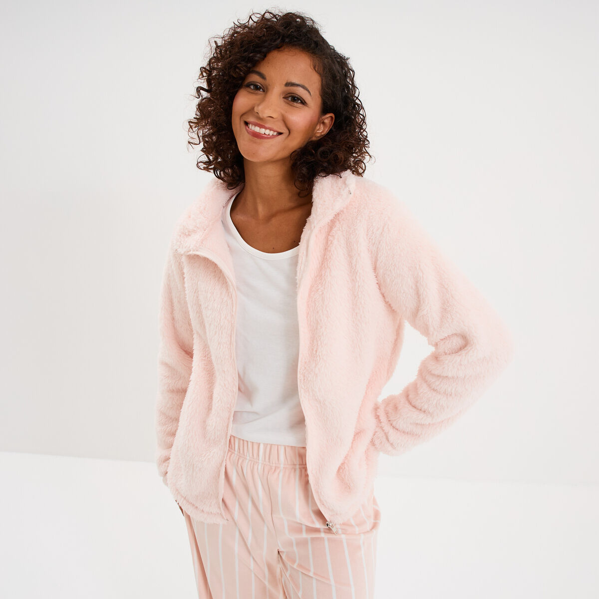 Ensemble pyjama 3 pi&egrave;ces effet polaire rose nude femme