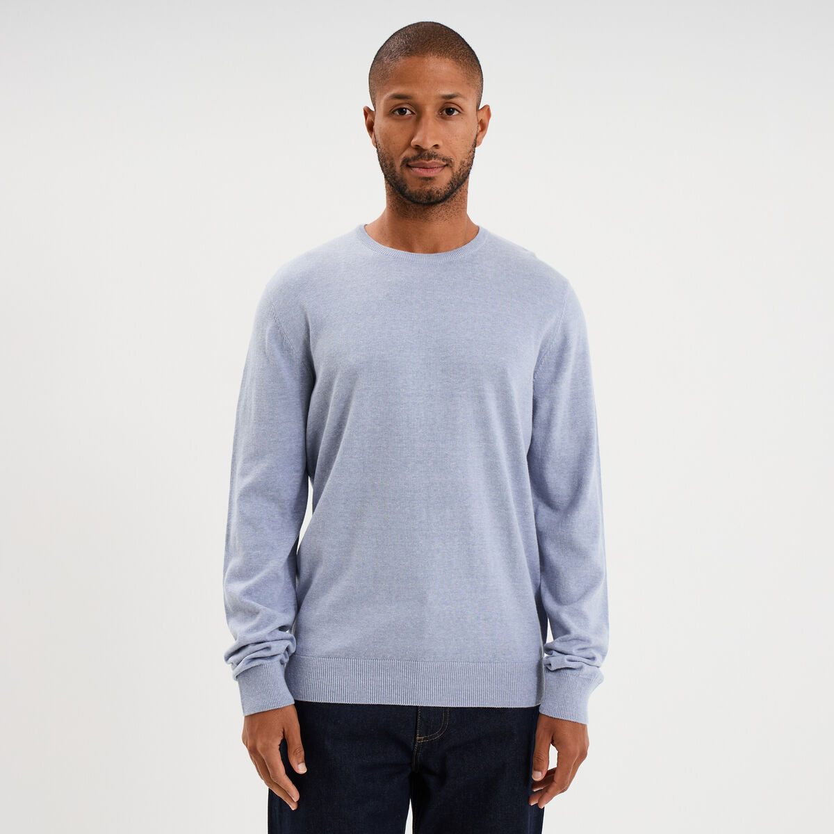 Pull droit col rond coton m&eacute;lang&eacute; bleu clair homme