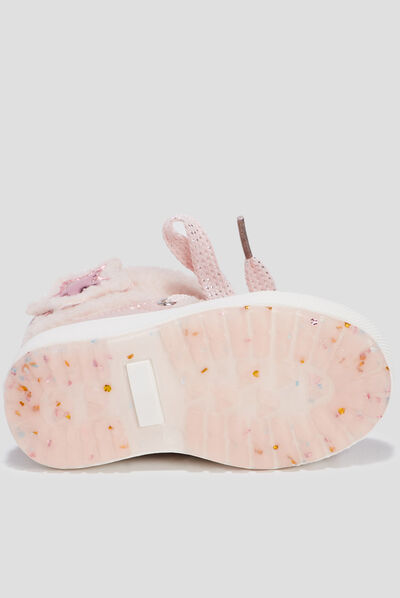 Bottes fourrées rose bébé fille