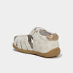 Sandales en cuir fermeture &agrave; scratchs blanc b&eacute;b&eacute; fille