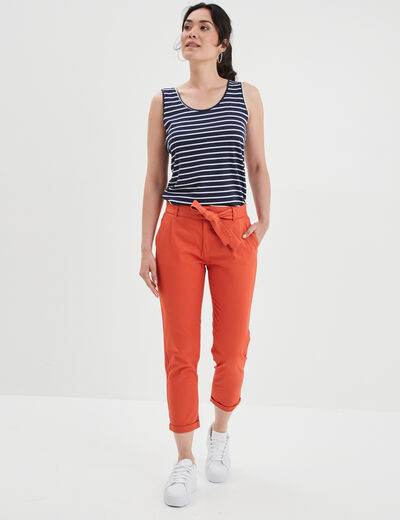 Pantalon chino ceinturé 7/8ème orange foncé femme