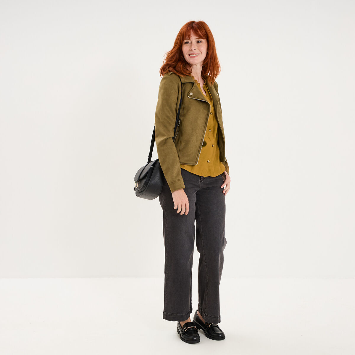 Veste biker en su&eacute;dine ajust&eacute;e vert kaki femme