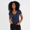 T-shirt court effet côtelé col en V bleu marine femme