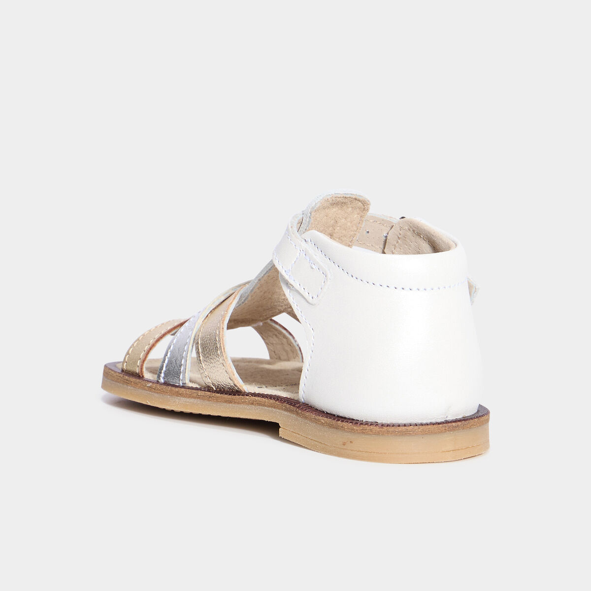 Sandales avec brides en cuir blanc b&eacute;b&eacute; fille