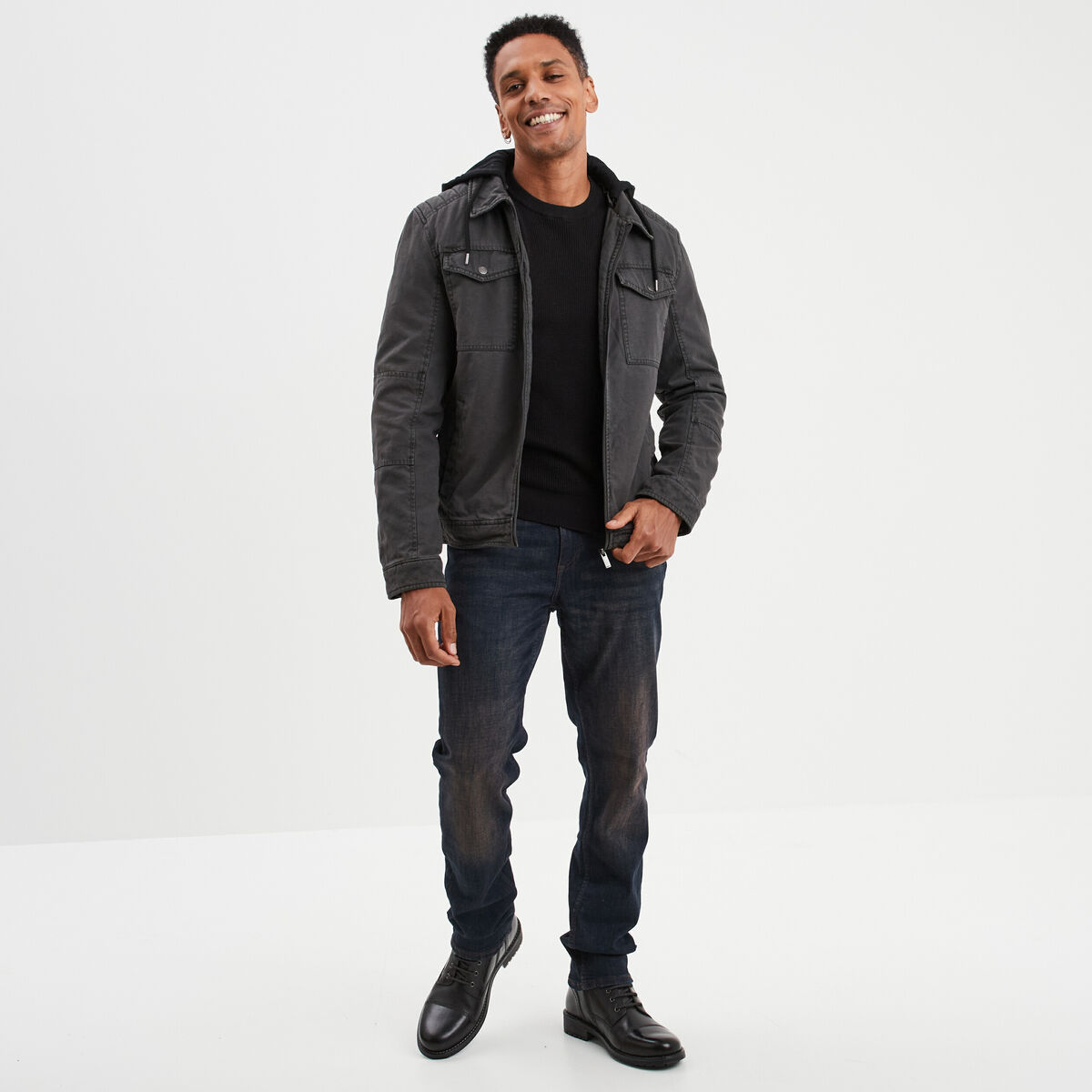 Pull avec col rond à relief noir homme