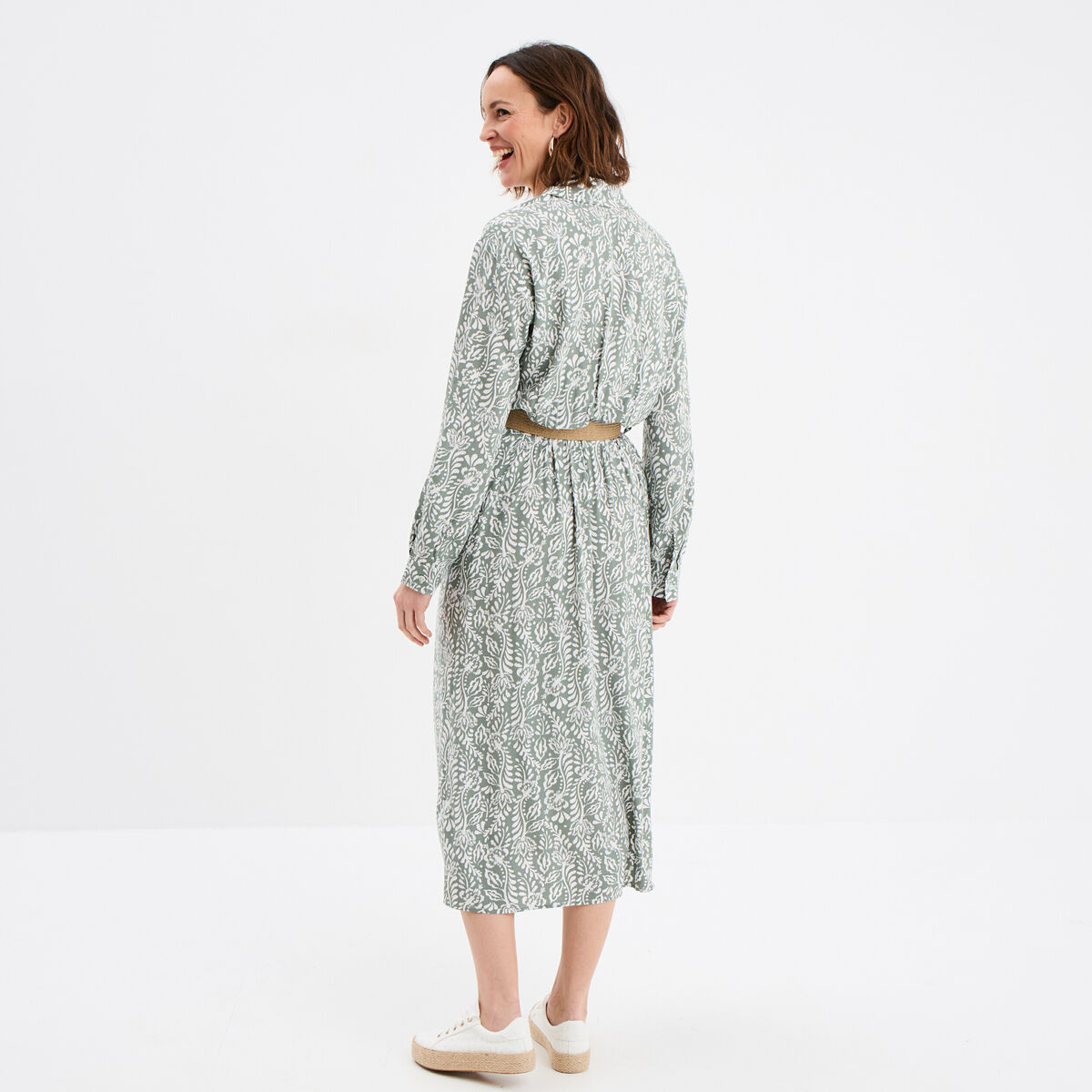Robe chemise longue avec ceinture vert kaki femme