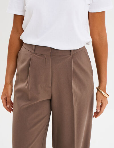 Pantalon large &agrave; pinces beige femme