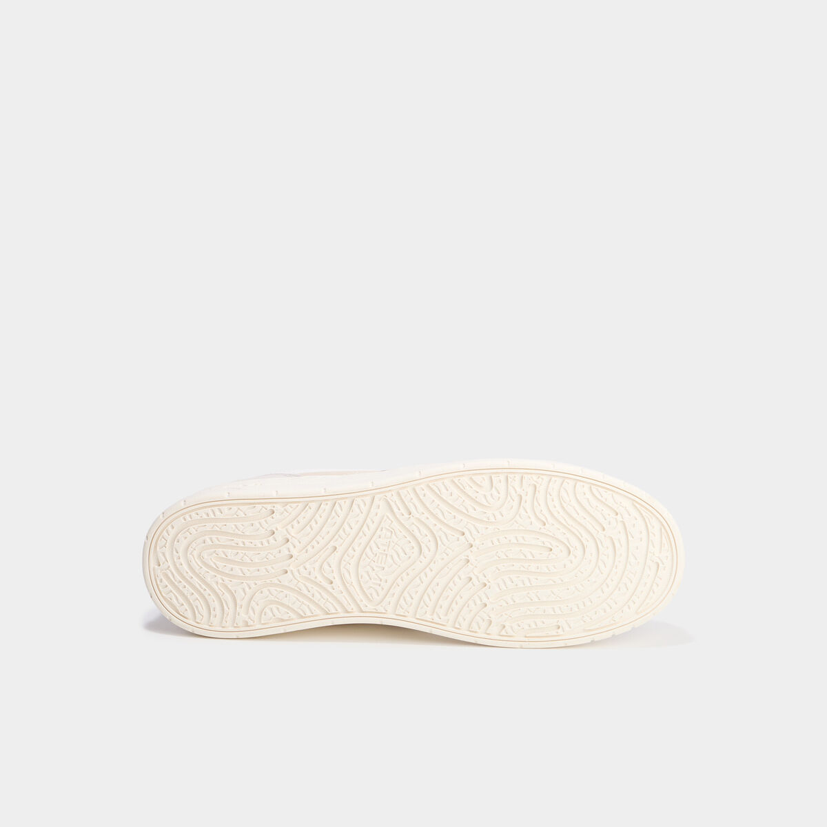 Tennis basses &agrave; lacets semelle plate sable homme