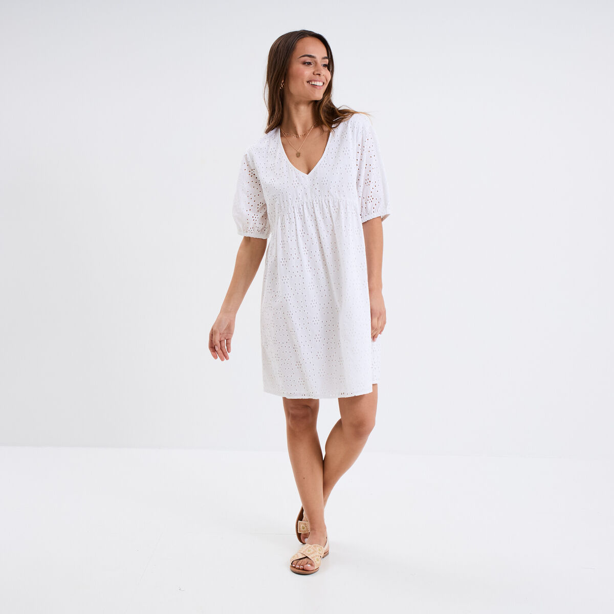 Robe broderie anglaise manches 3/4 blanc femme