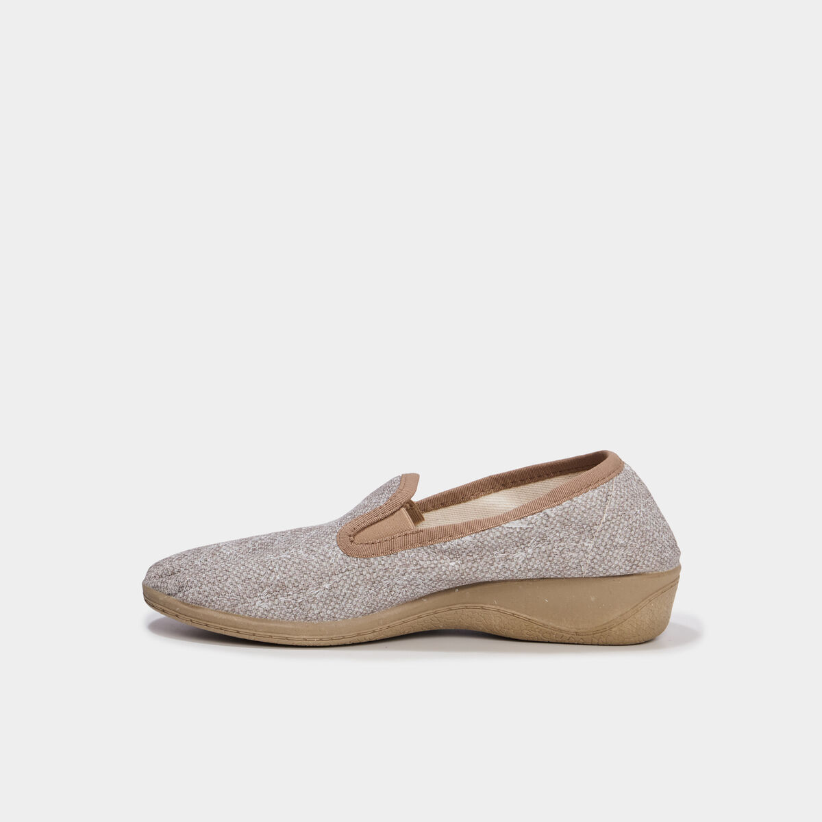 Chaussons compens&eacute;s sable femme