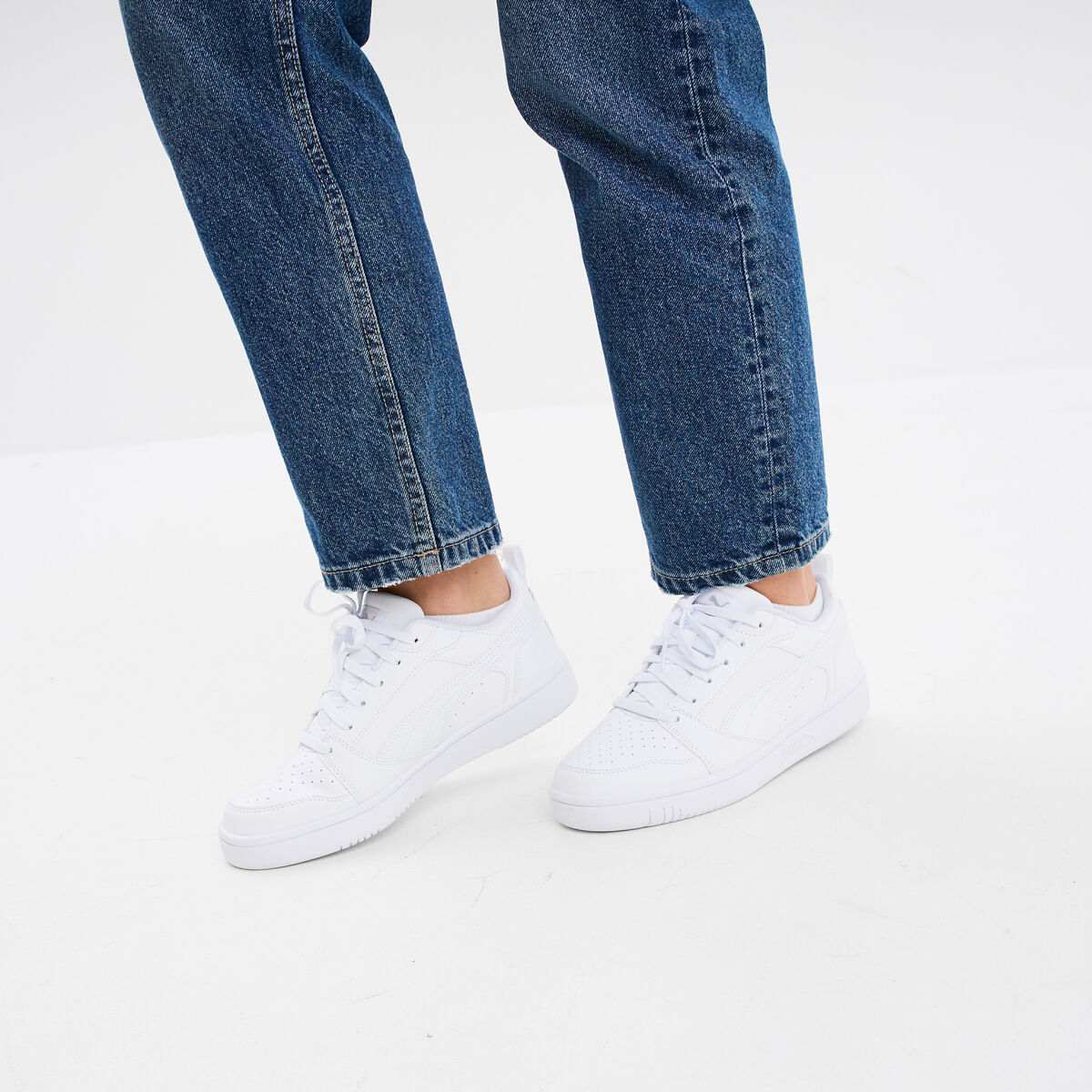 Tennis &agrave; lacets Puma Rebound V6 blanc fille