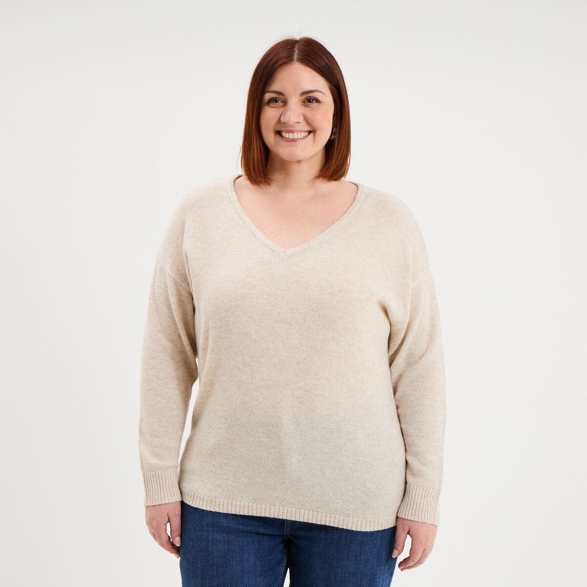 Pull col en V manches longues beige femme grande taille