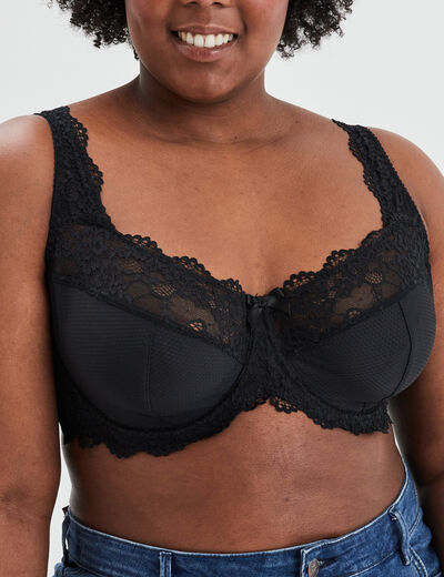 Soutien-gorge corbeille dentelle noir femme grande taille