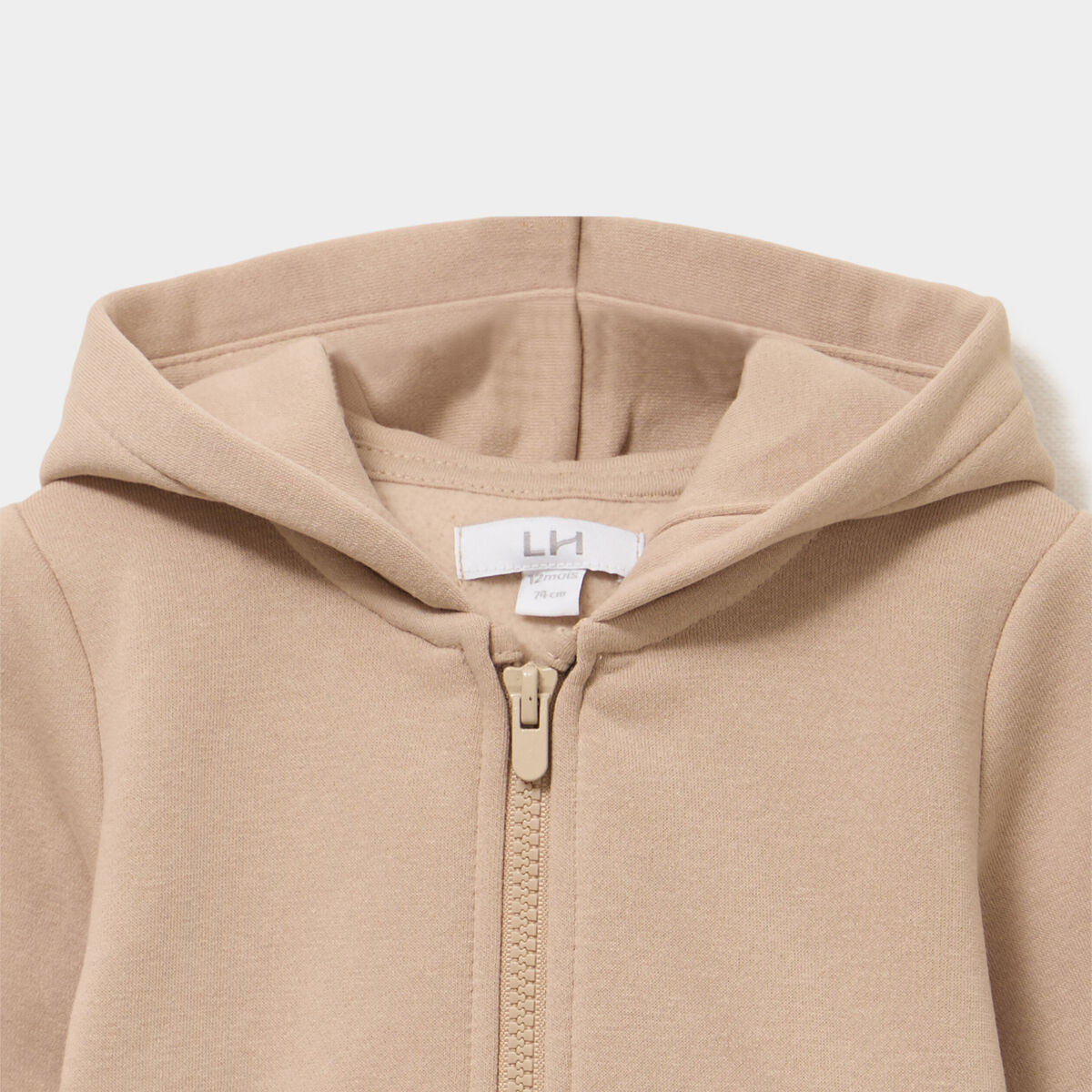 Sweat zipp&eacute; molletonn&eacute; &agrave; capuche sable b&eacute;b&eacute; gar&ccedil;on
