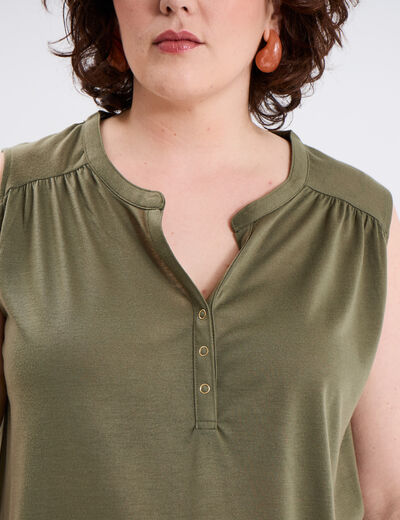 Blouse ajustée col tunisien vert kaki femme grande taille