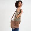Sac en bandoulière avec clous taupe femme