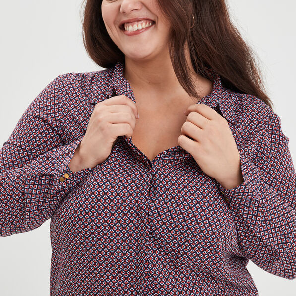 chemise manches longues coupe ajustee rouge femmegt Chemise manches longues coupe ajustée rouge femme grande taille