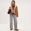 Gilet col rond manches longues beige femme