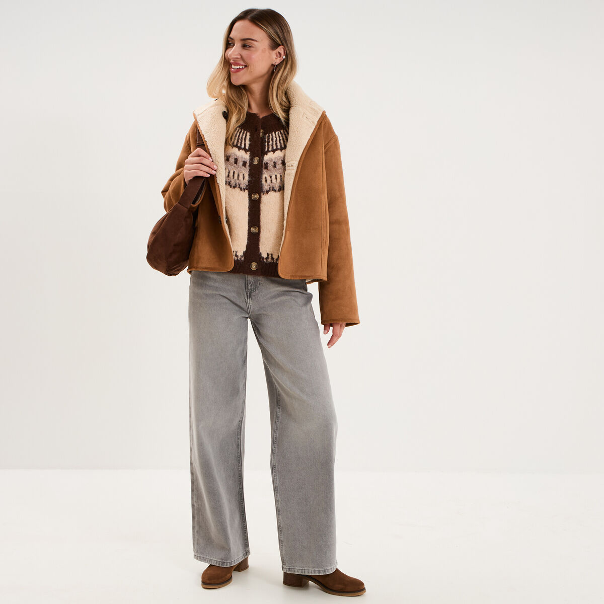 Gilet col rond manches longues beige femme