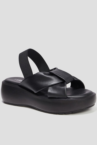 Sandales compensées plis Liberto noir femme