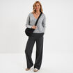 Pull col en V manches longues gris femme