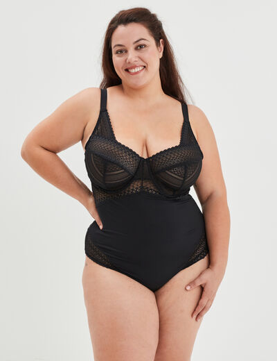 Body emboîtant à dentelle Irma noir femme grande taille