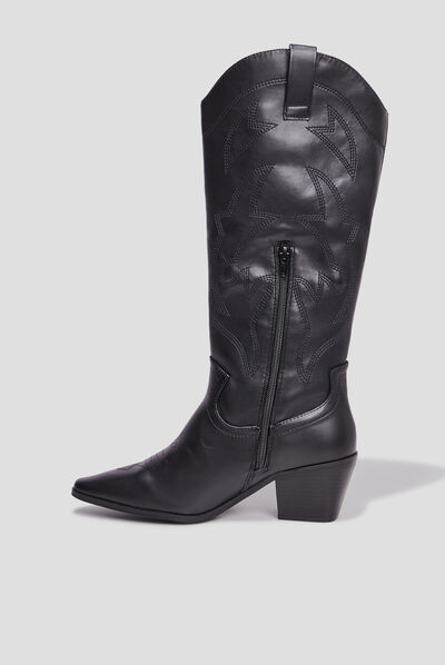 Bottes esprit western bouts pointus noir femme