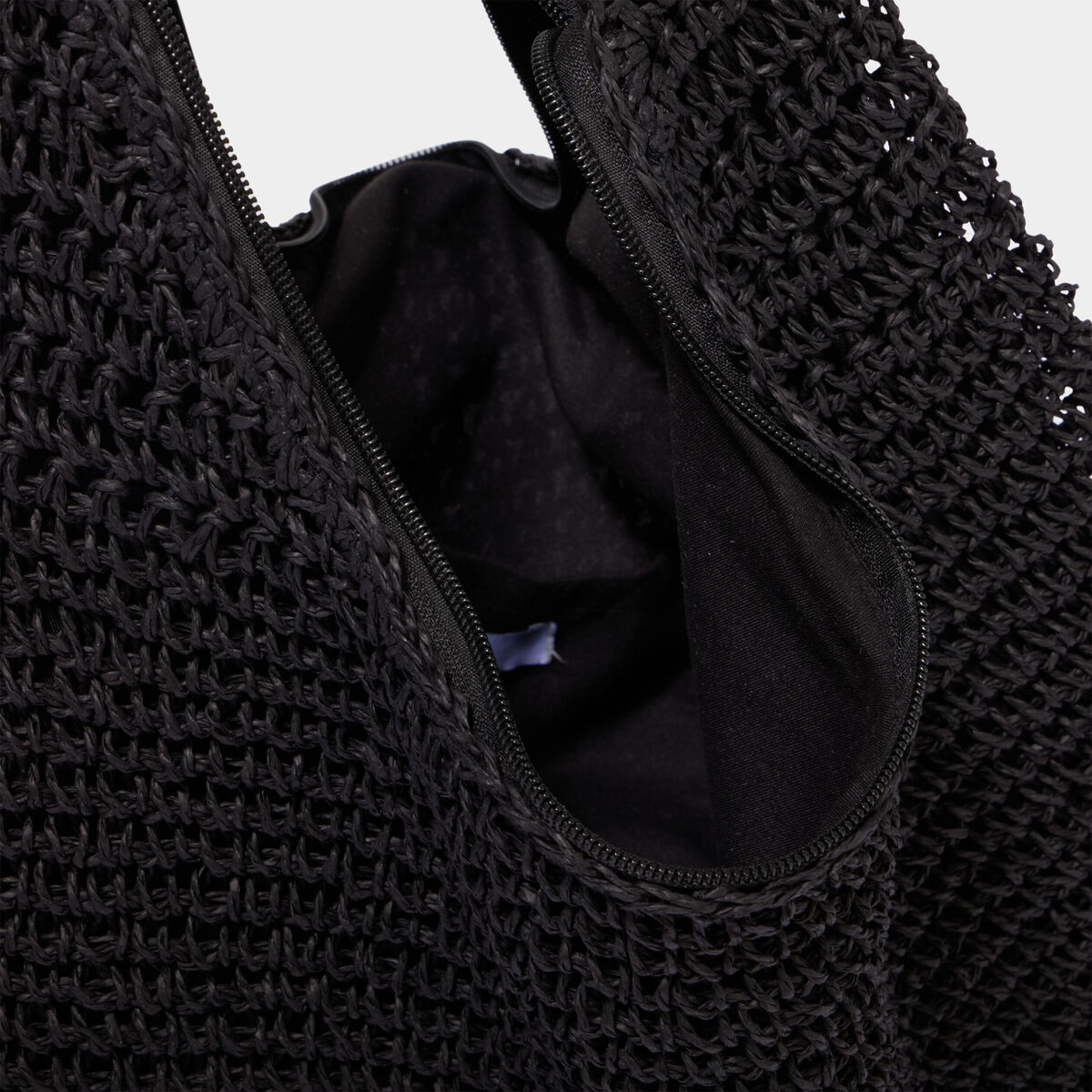 Sac cabas tress&eacute; port&eacute;-&eacute;paule noir femme