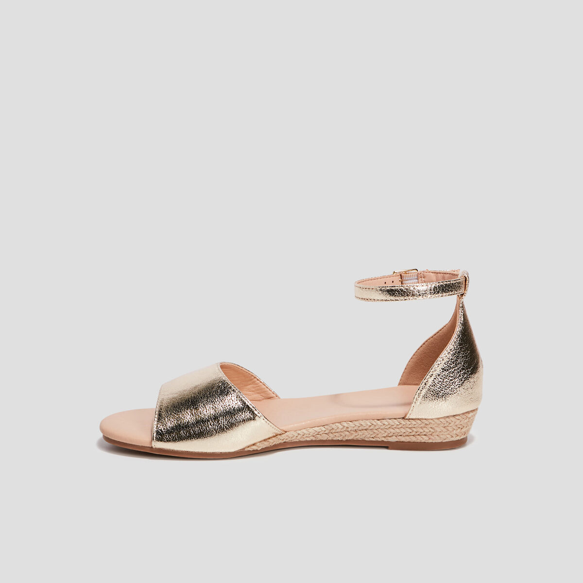 Sandales compens&eacute;es jaune or femme