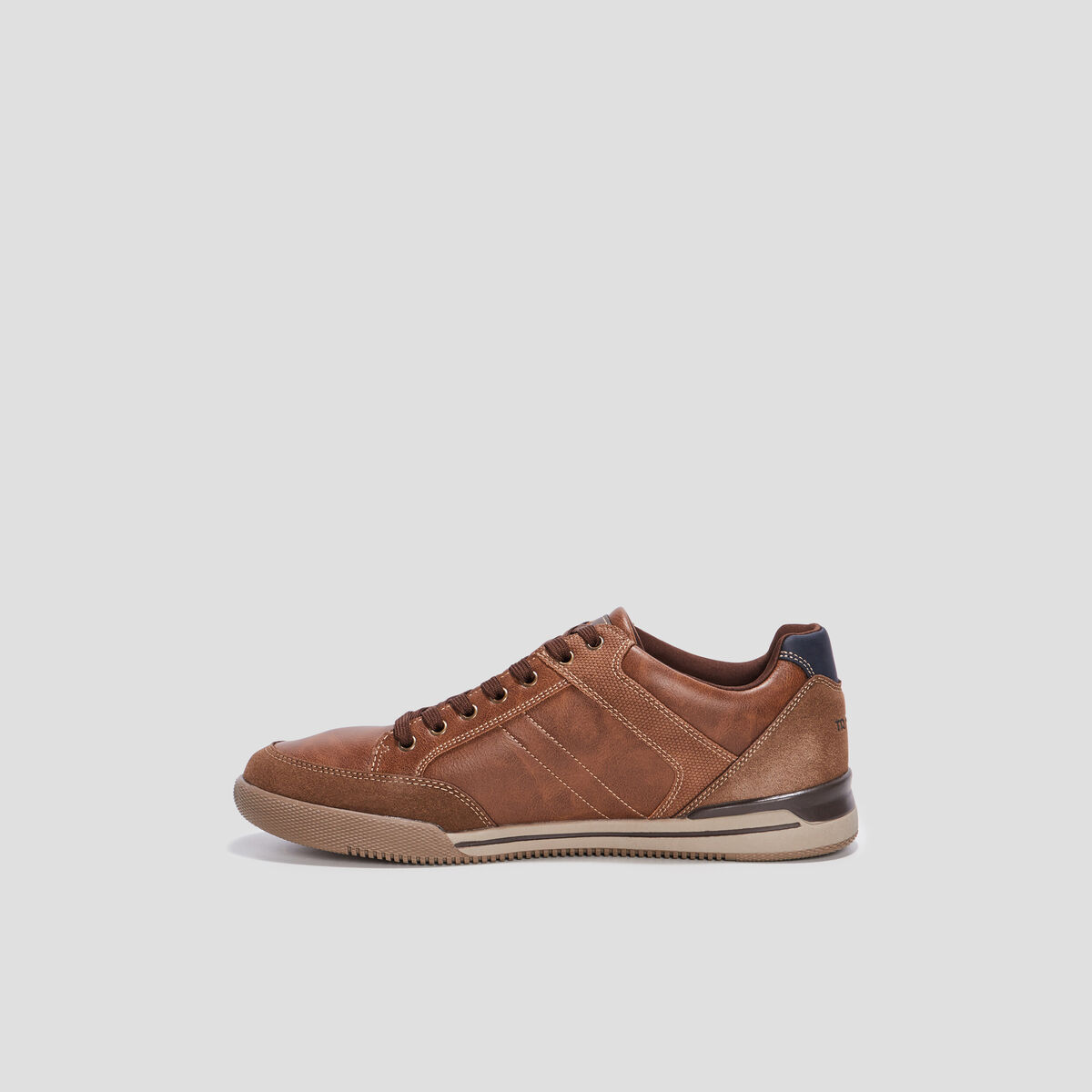 Sneakers semelles plates marron homme
