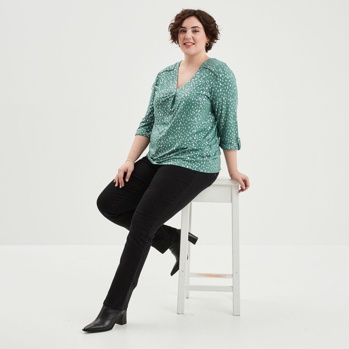 T-shirt manches 3/4 bandes ajourées vert femme grande taille