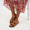 Mules avec doubles boucles marron femme