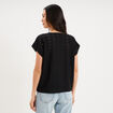 T-shirt broderie anglaise col en V noir femme