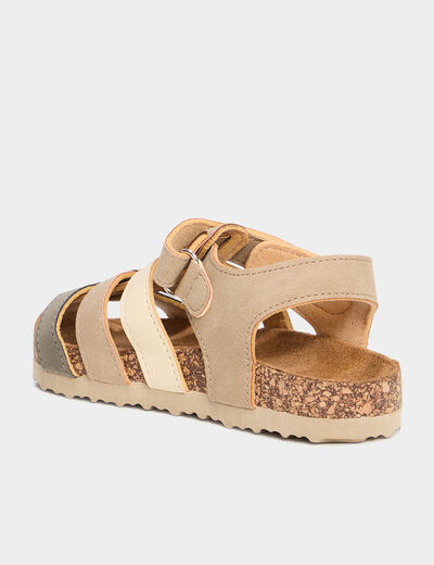 Sandales bout ferm&eacute; avec scratchs marron clair gar&ccedil;on