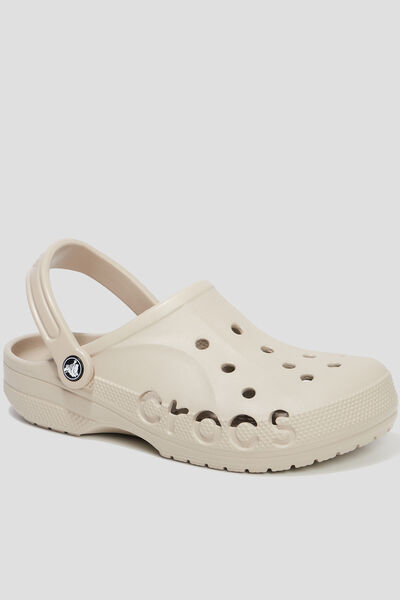 Sabots &agrave; bride ajour&eacute; Crocs sable femme