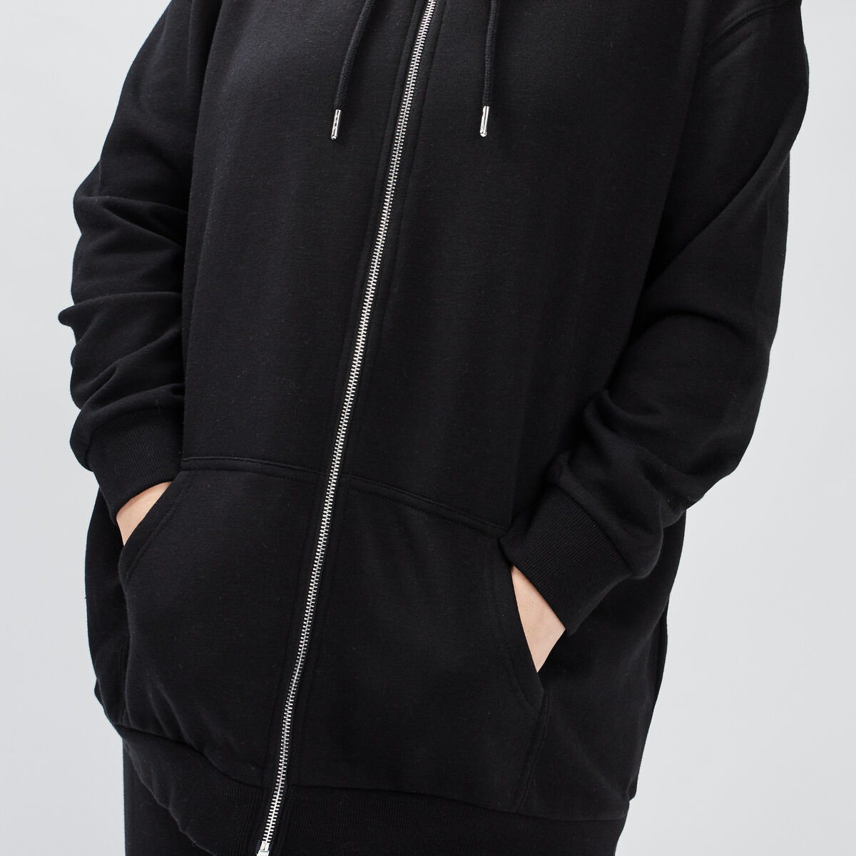 Sweat à capuche zippé noir femme grande taille